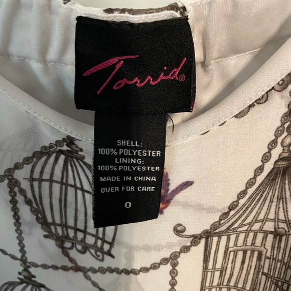 Torrid Birdcage Size 0 Beautiful Top - Picture 3 of 3